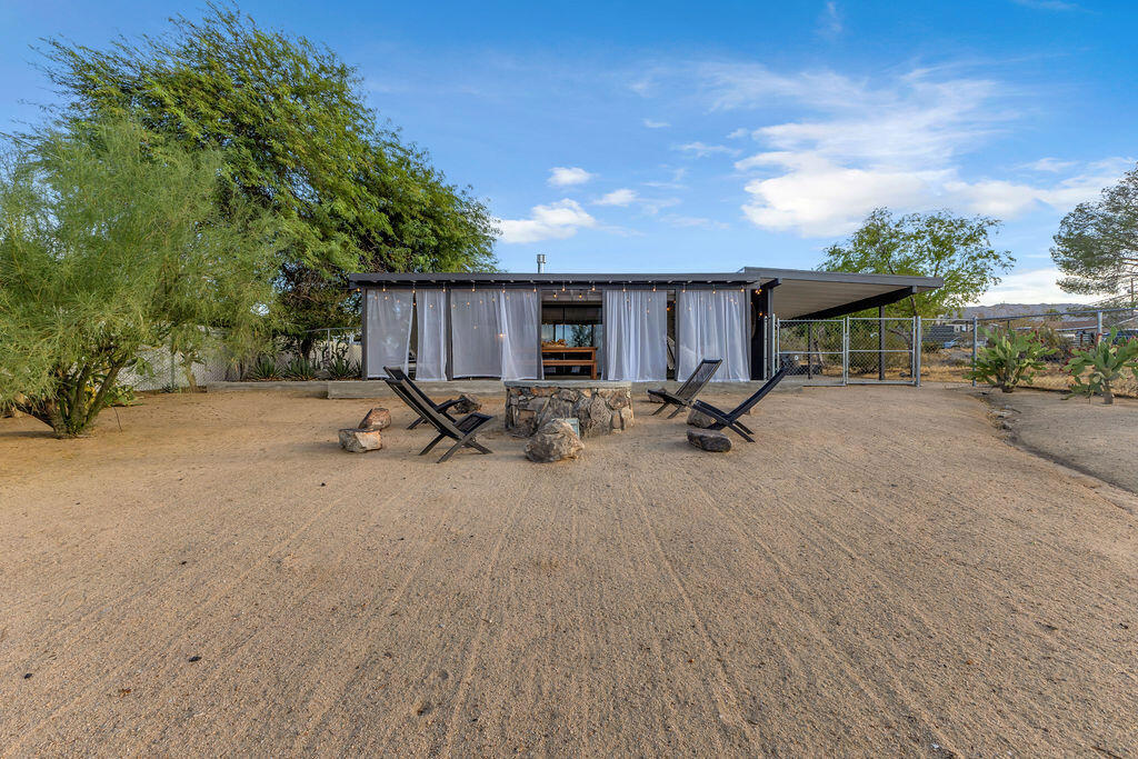 61548 Capilla Drive Property Photo 42