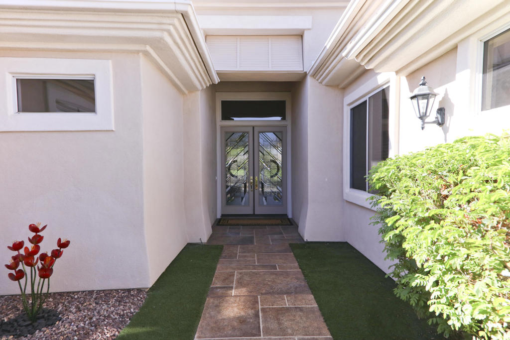 78585 Sunrise Canyon Avenue Property Photo 5