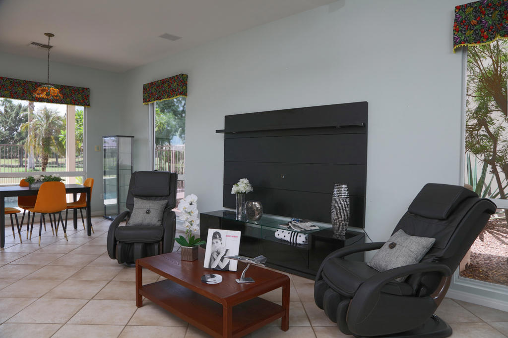 78585 Sunrise Canyon Avenue Property Photo 12