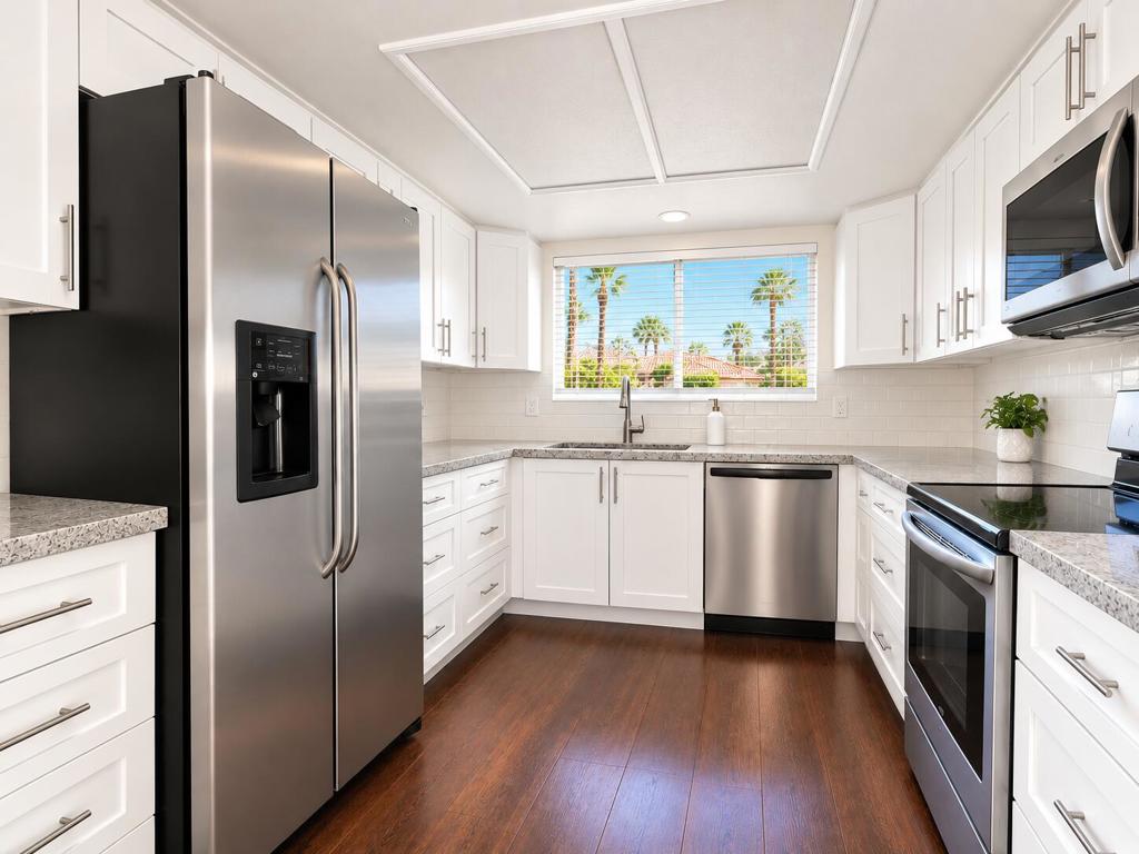 2700 E Mesquite Avenue A2 Property Photo 5