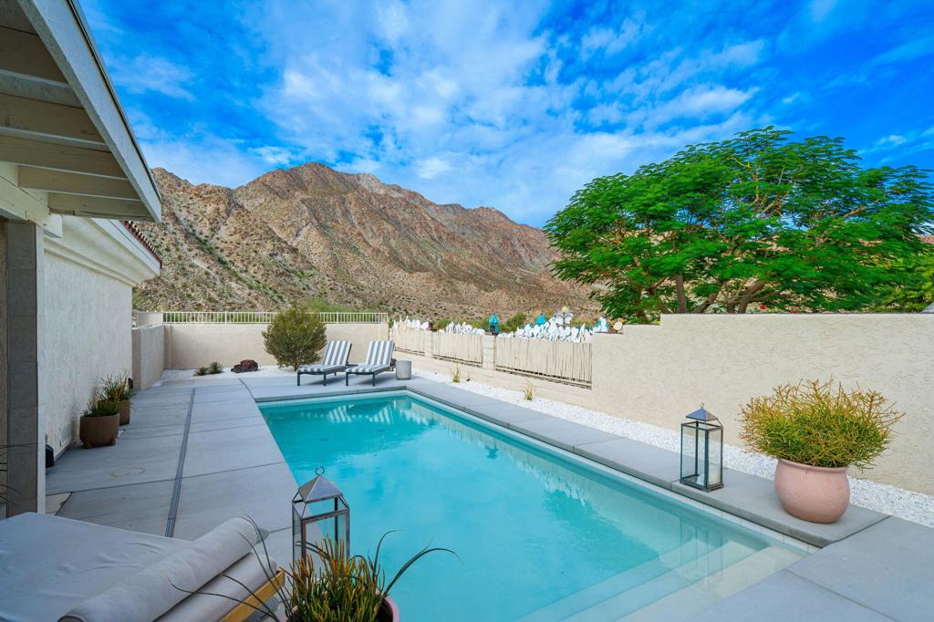 53680 Avenida Montezuma Property Photo 2