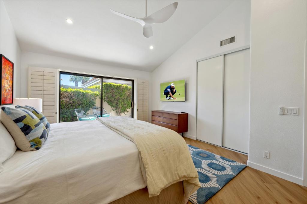 54623 Inverness Way Property Photo 18