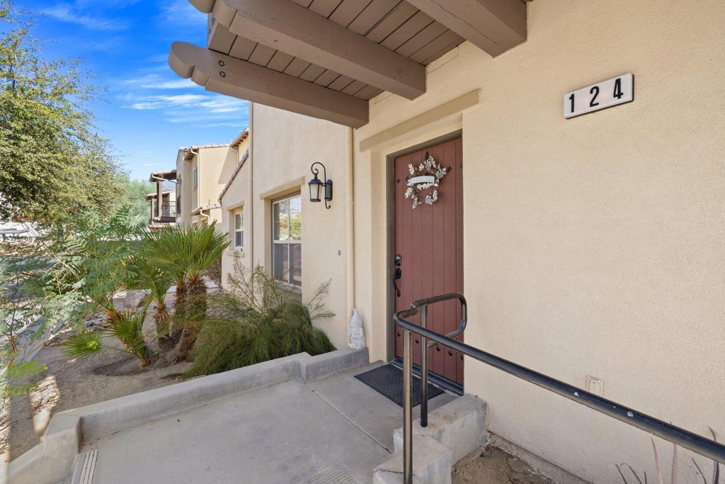 124 Paseo Bravo Property Photo 3