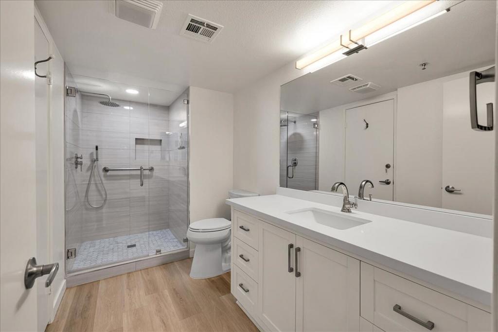 500 E Amado Road 203 Property Photo 15