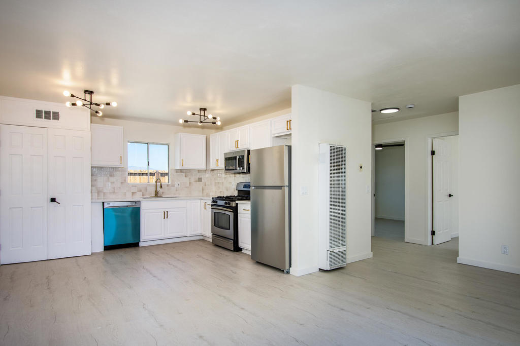 7382 Olympic Road Property Photo 25
