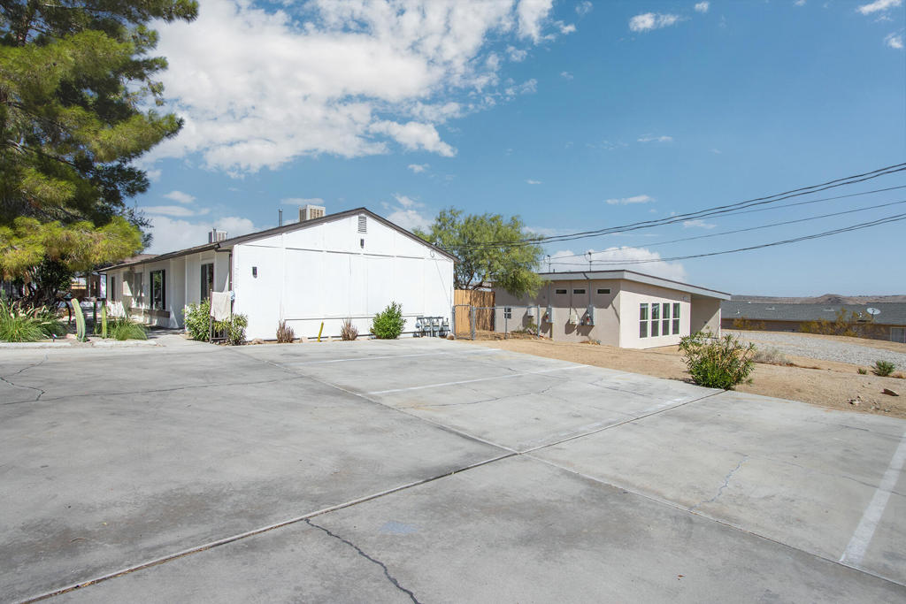 7382 Olympic Road Property Photo 34