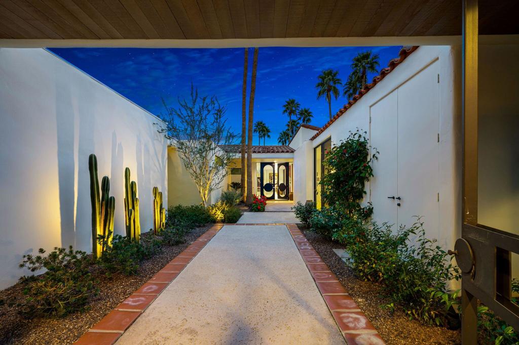 49150 Della Robia Lane Property Photo 14