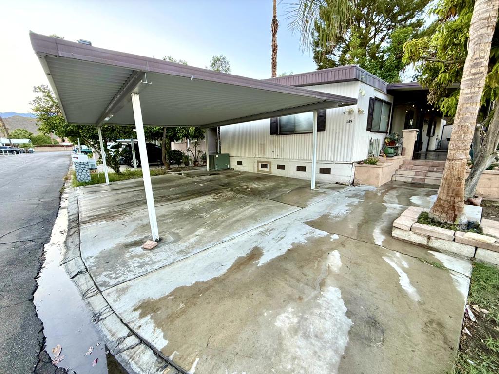 169 Tanforan Property Photo 1