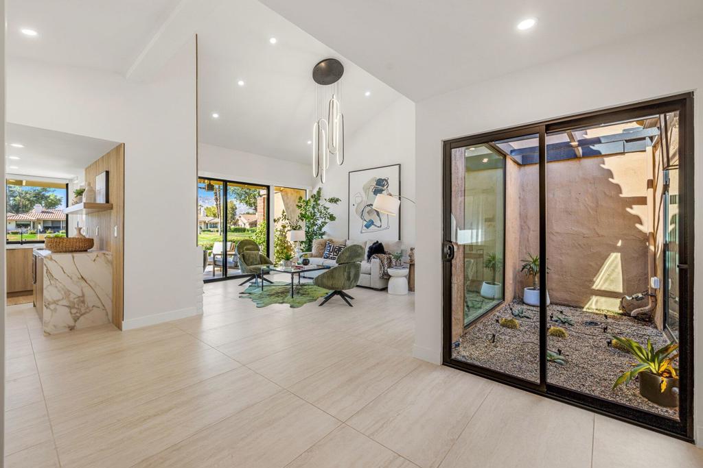 321 San Remo Street Property Photo 4