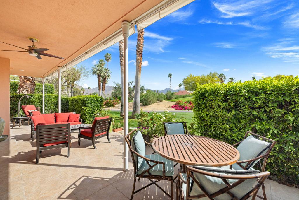 47115 El Menara Circle Property Photo 17