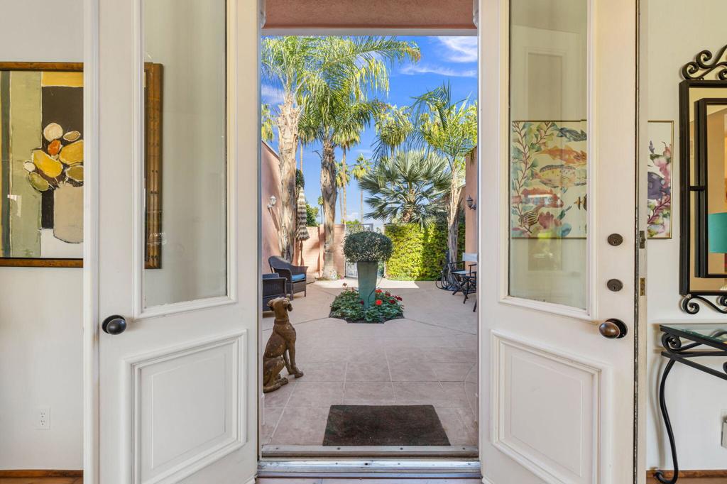 47115 El Menara Circle Property Photo 22