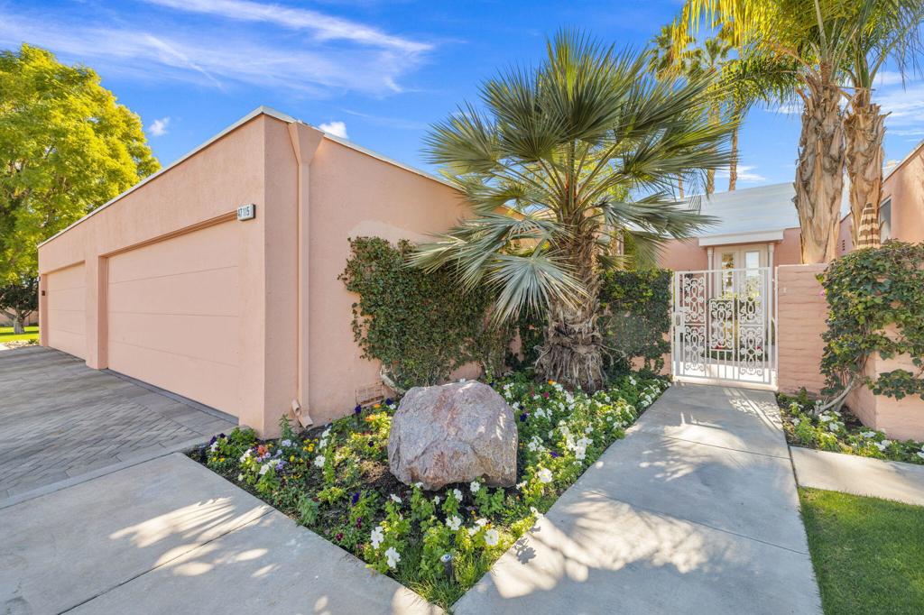 47115 El Menara Circle Property Photo 40