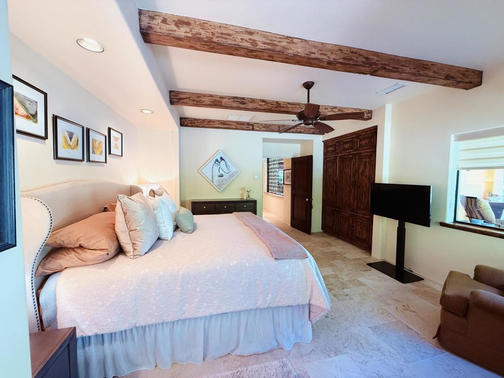 1129 Village Court Property Photo 24