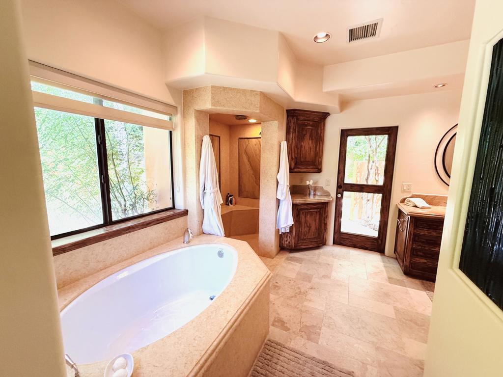 1129 Village Court Property Photo 25