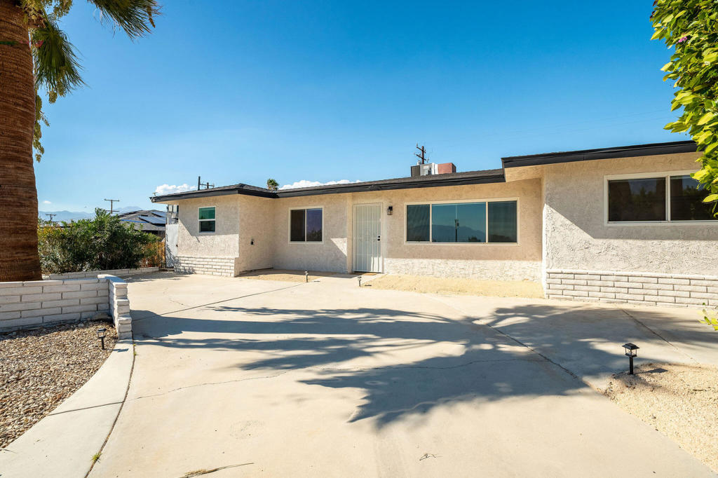 66846 Desert View Avenue Property Photo 3