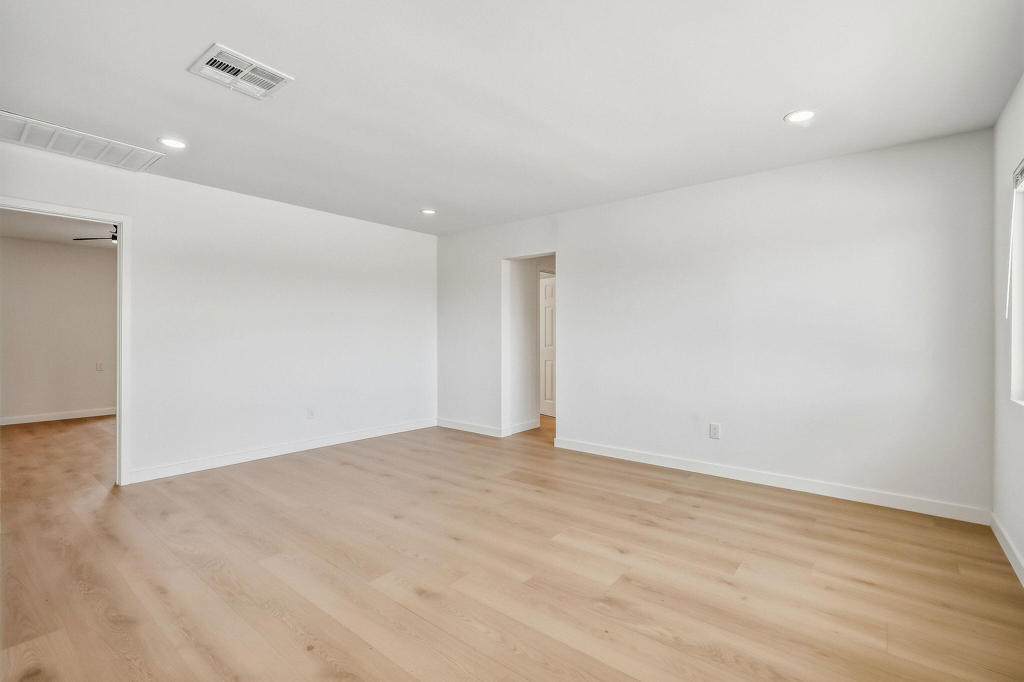 66846 Desert View Avenue Property Photo 7