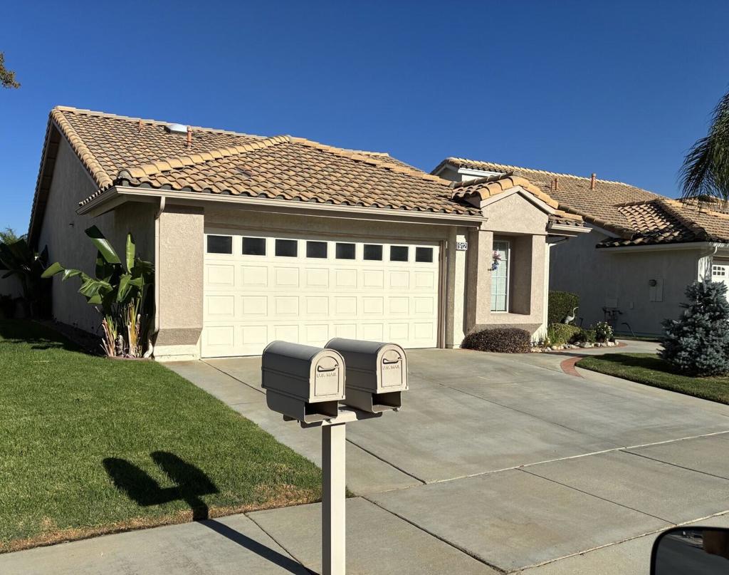 912 Cypress Point Drive Property Photo 4