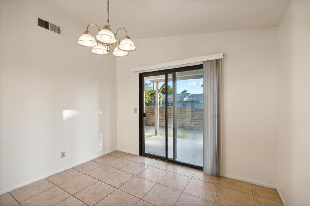 78701 Avenue 42 Property Photo 28