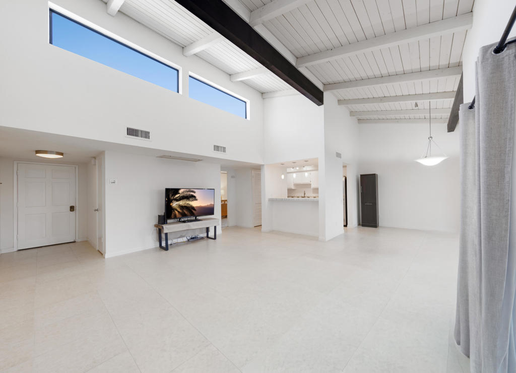 1150 E Palm Canyon Drive 51 Property Photo 6