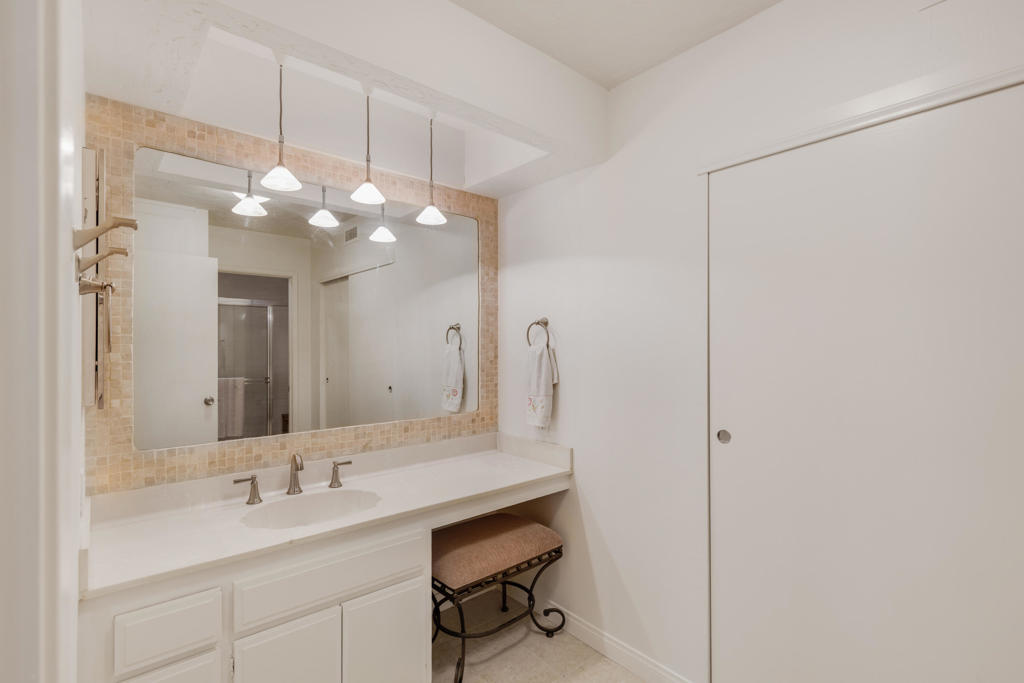 1150 E Palm Canyon Drive 51 Property Photo 15
