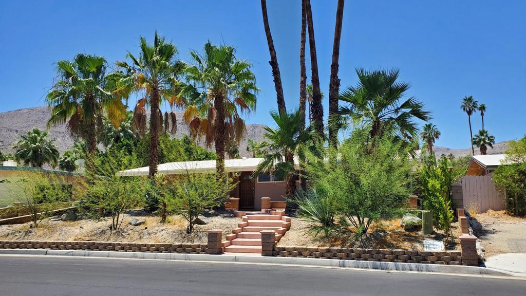 71567 Mirage Road Property Photo 1
