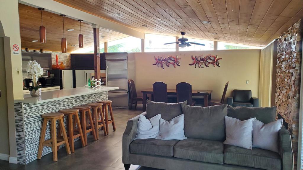 71567 Mirage Road Property Photo 3