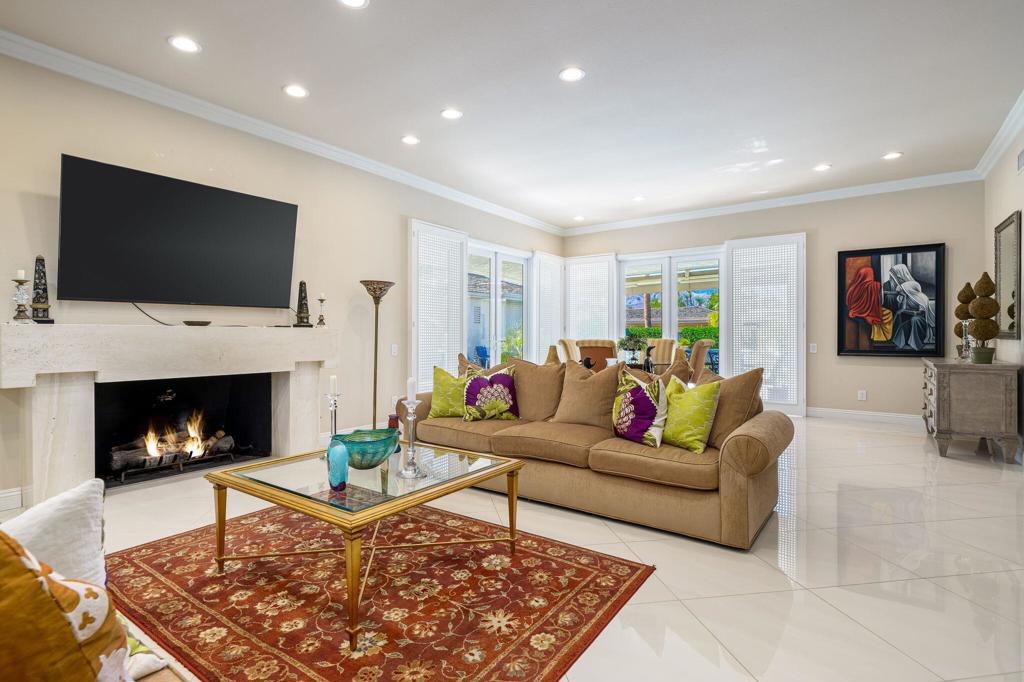 4 Dartmouth Drive Property Photo 6