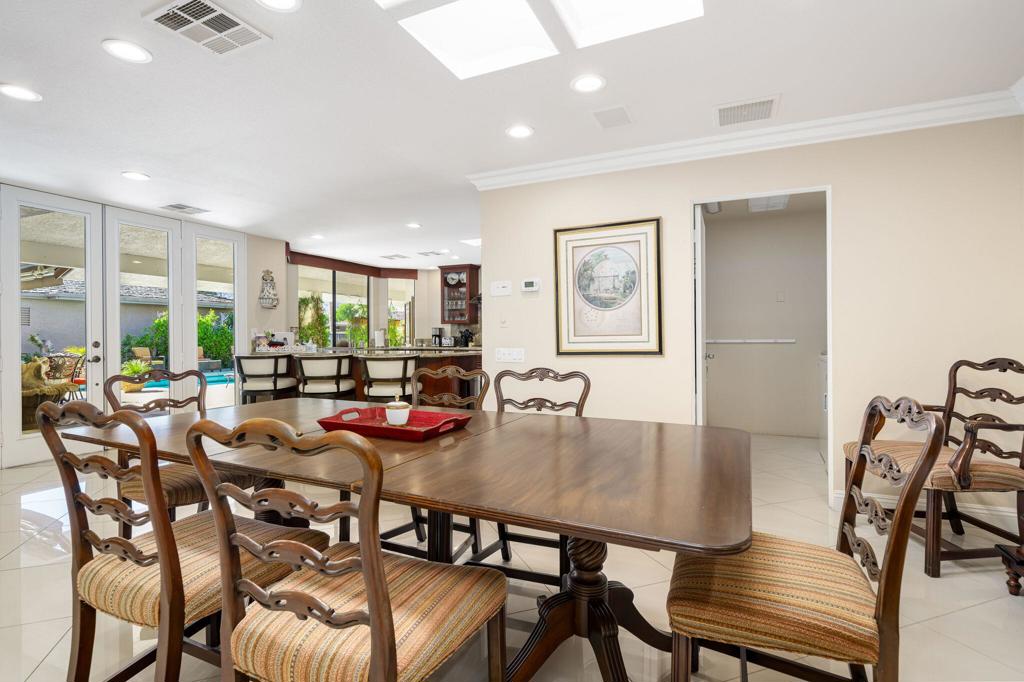 4 Dartmouth Drive Property Photo 10