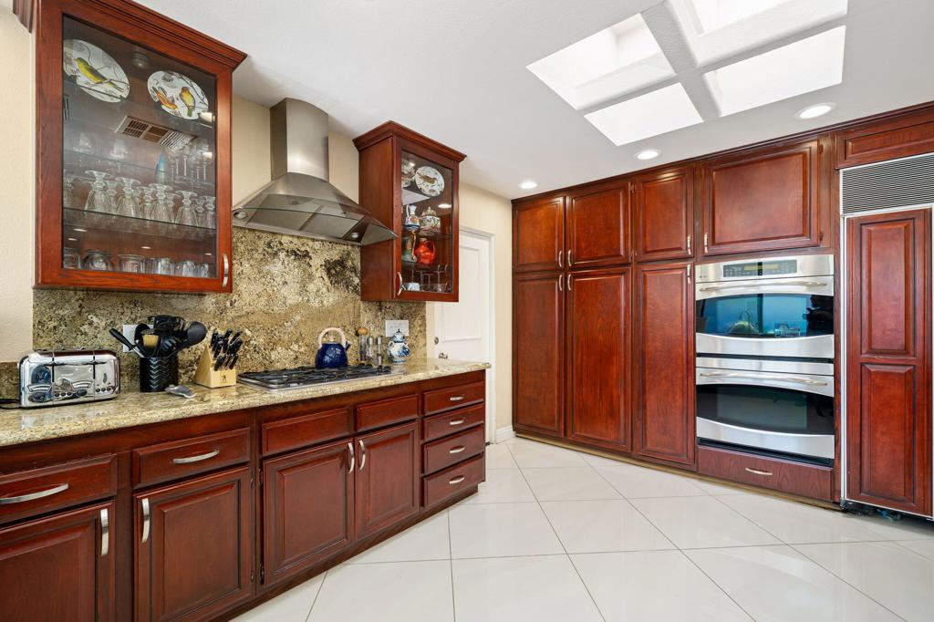4 Dartmouth Drive Property Photo 15
