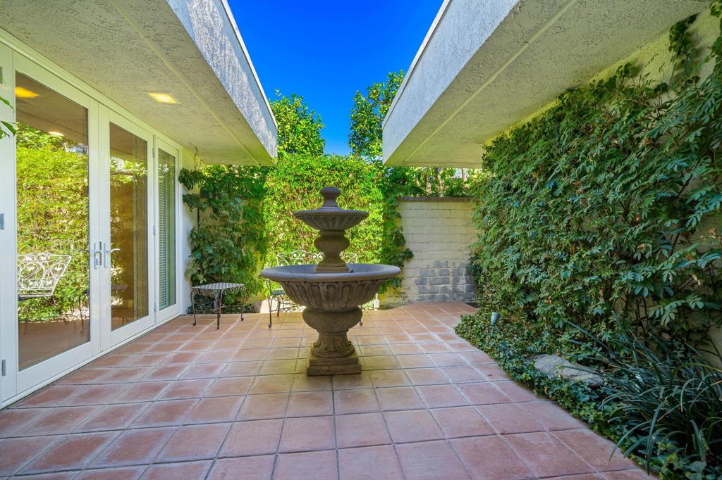 4 Dartmouth Drive Property Photo 21