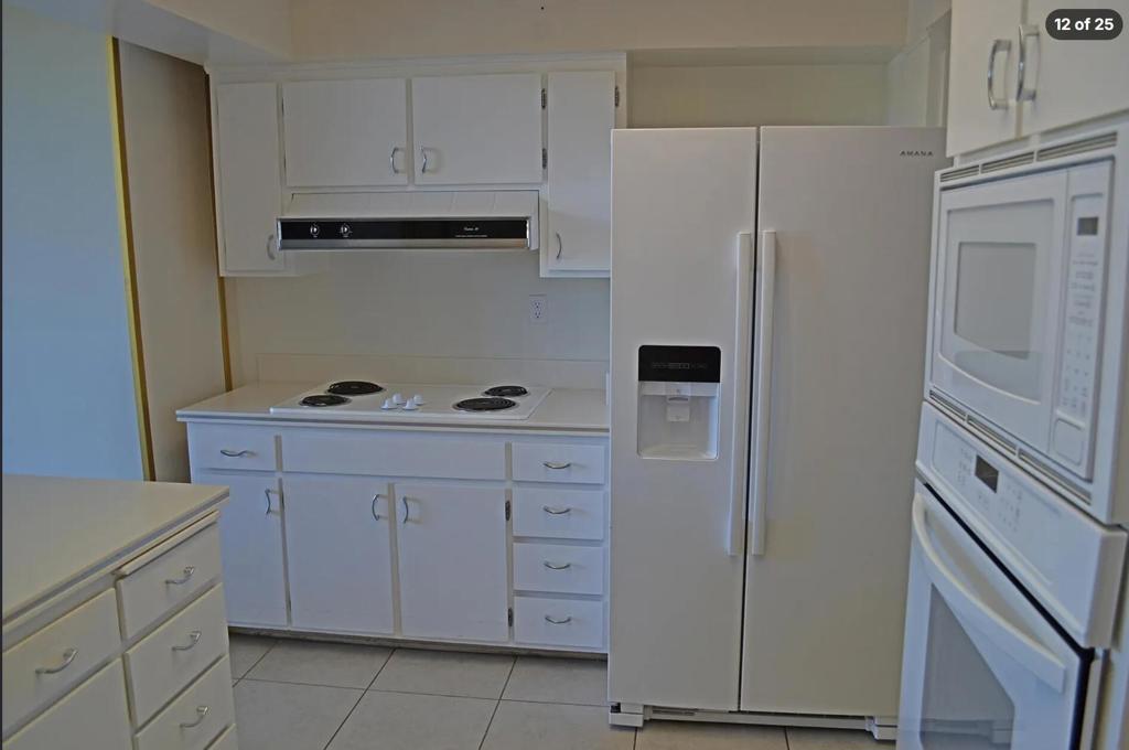 910 Island Drive 404 Property Photo 12