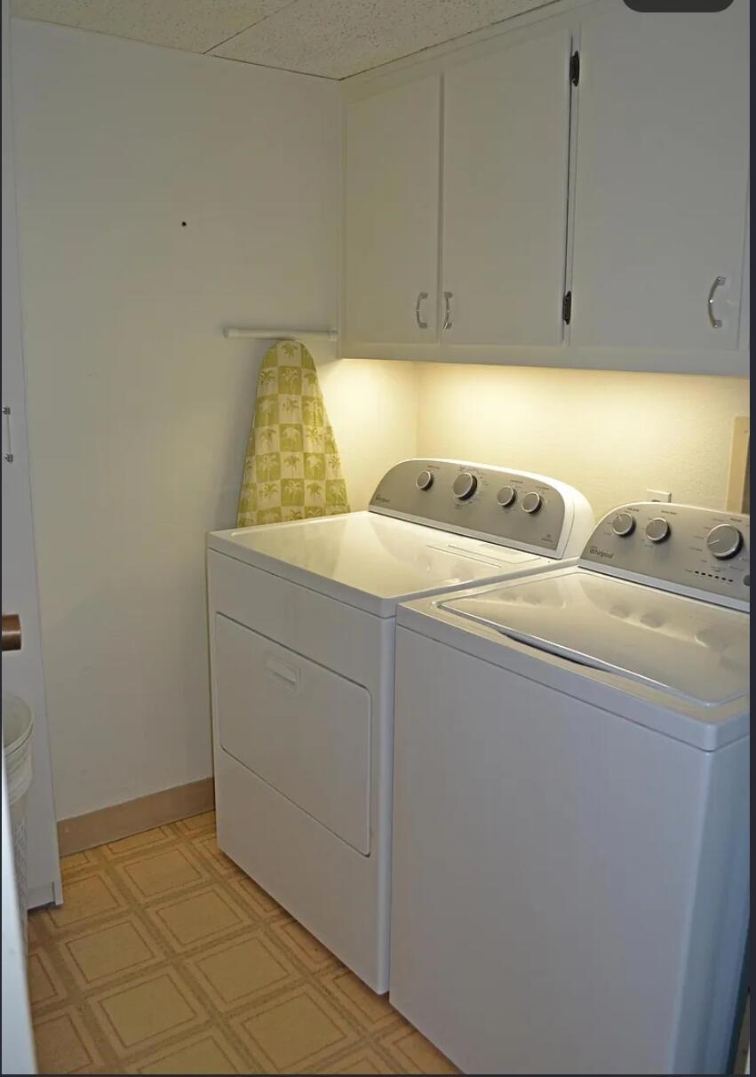 910 Island Drive 404 Property Photo 22