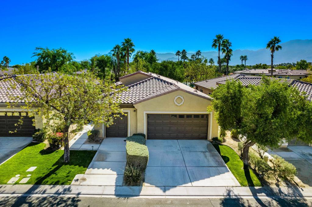 82223 Travolta Avenue Property Photo 1