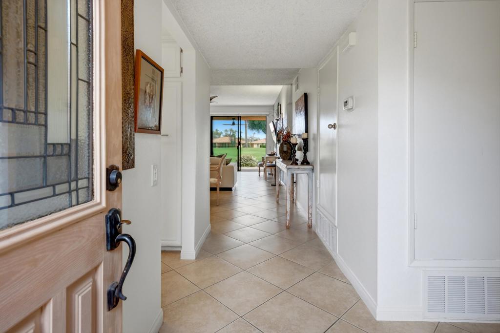 91 La Cerra Drive Property Photo 4
