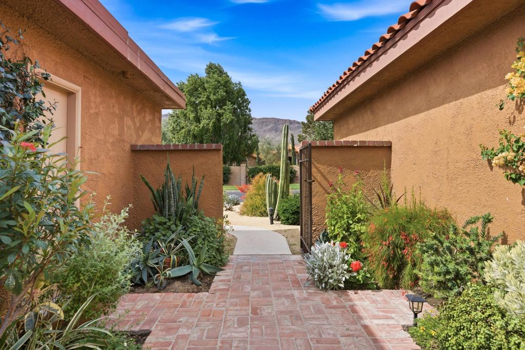 91 La Cerra Drive Property Photo 42
