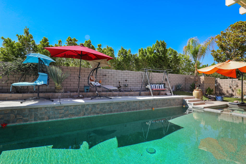 38635 Desert Mirage Drive Property Photo 15