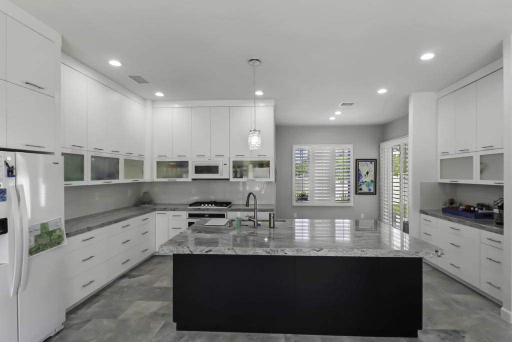 74972 Saguaro Lane Property Photo 10