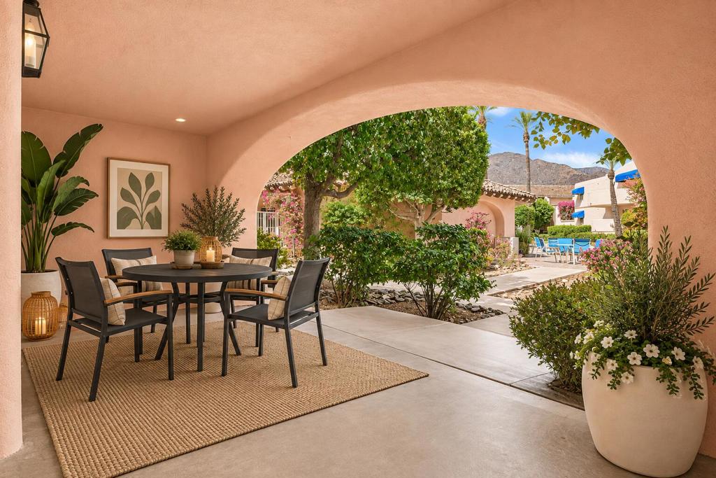500 E Amado Road 212 Property Photo 6