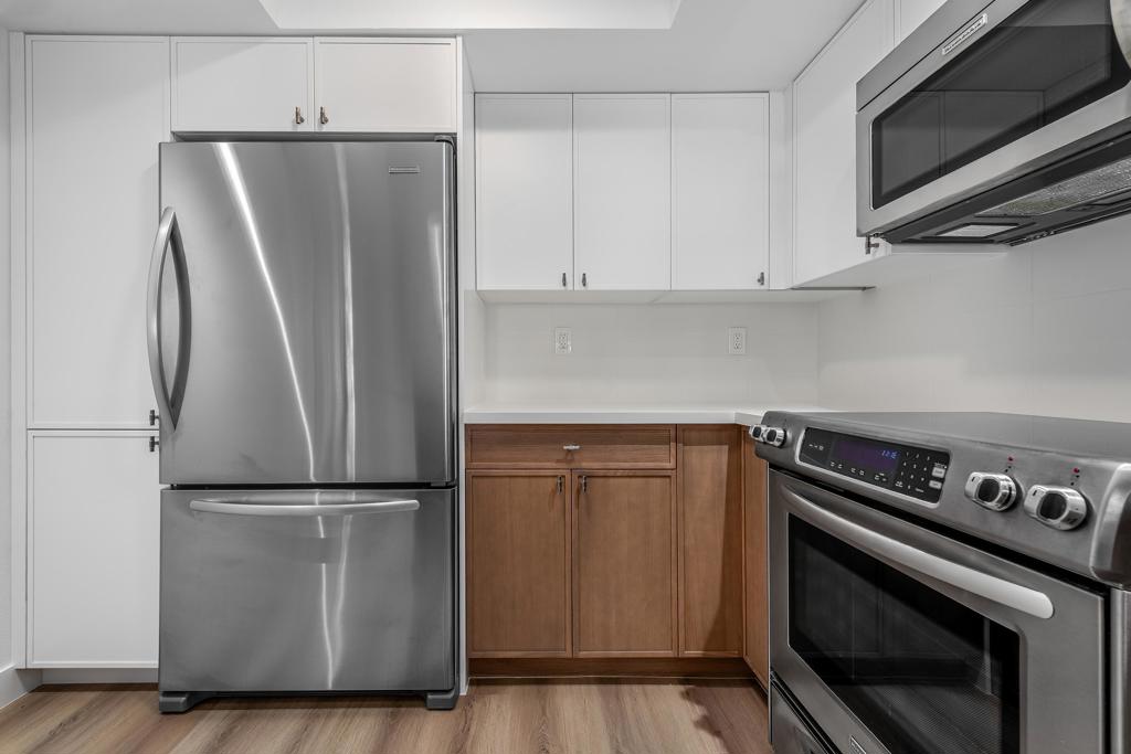 500 E Amado Road 212 Property Photo 19