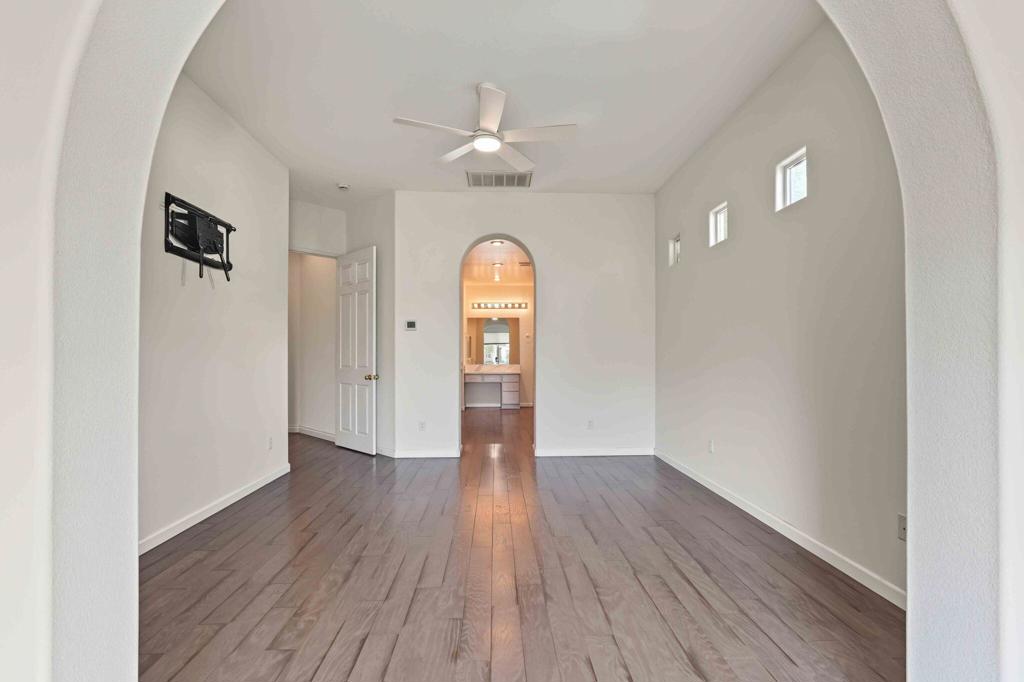 2 Wimbledon Drive Property Photo 38