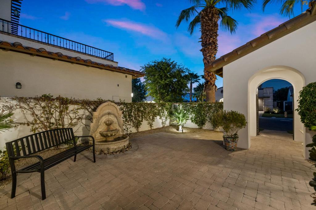 50831 Cereza Property Photo 6