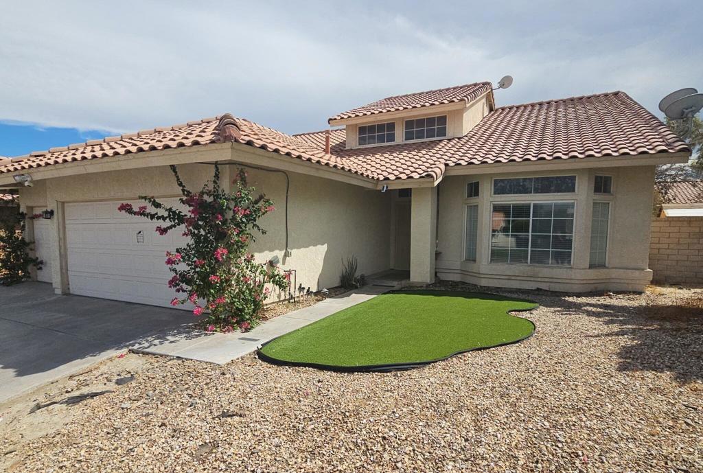 69911 Willow Lane Property Photo 1
