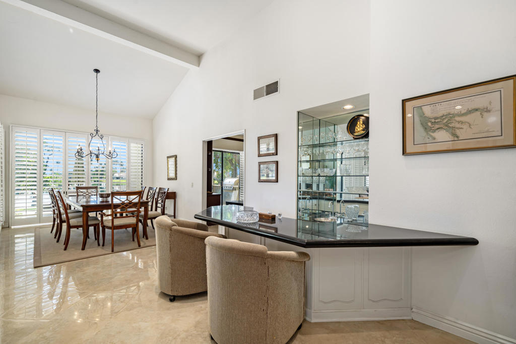 54940 Inverness Way Property Photo 19