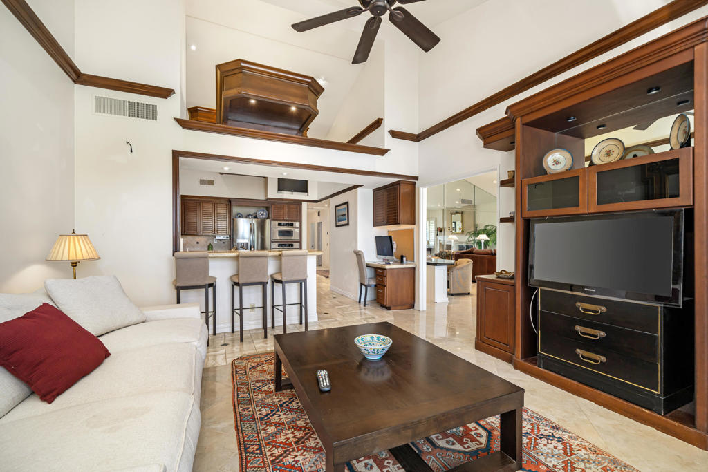 54940 Inverness Way Property Photo 22