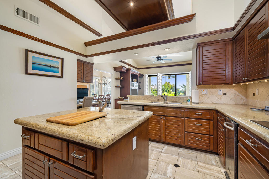54940 Inverness Way Property Photo 26
