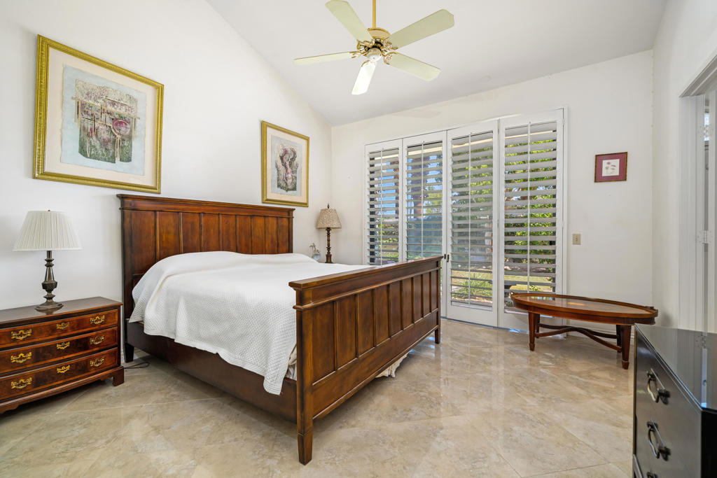 54940 Inverness Way Property Photo 33