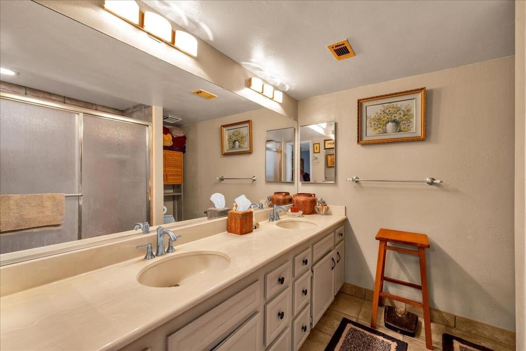 2920 Sunflower Circle W Property Photo 7
