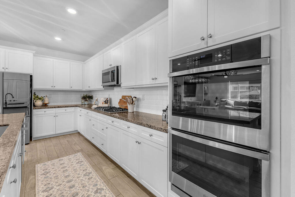 79311 Toledo Lane Property Photo 11