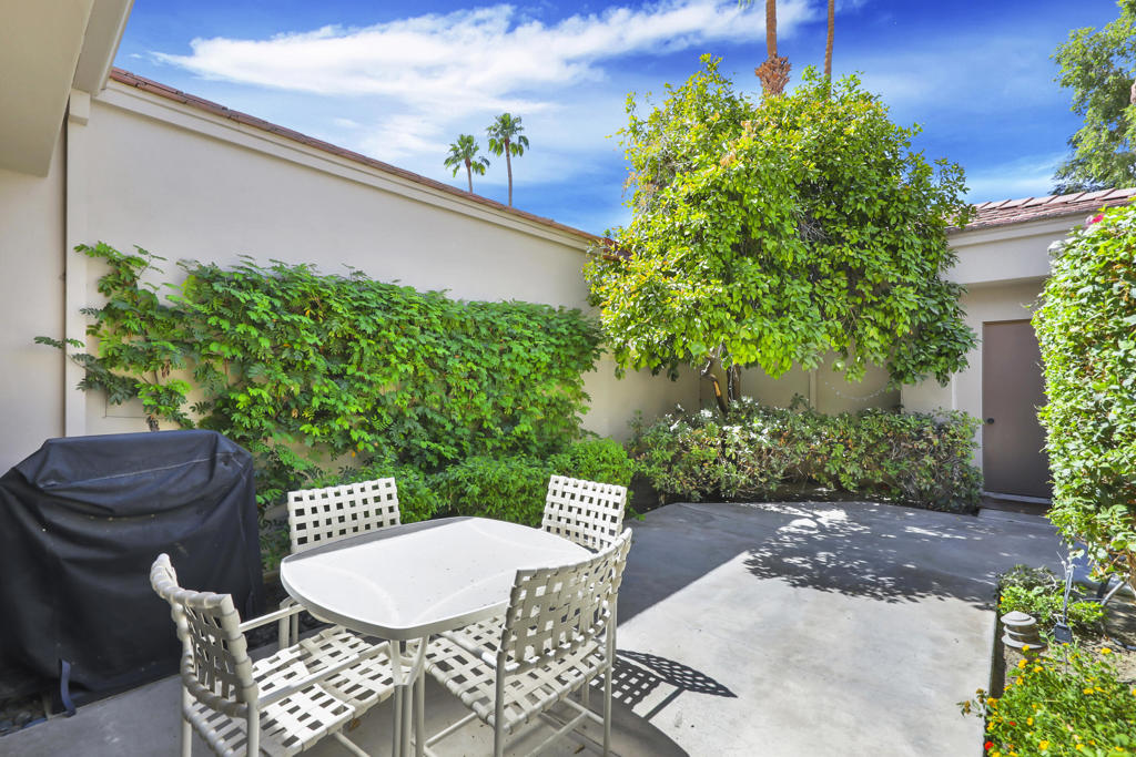 54446 Oaktree Property Photo 5