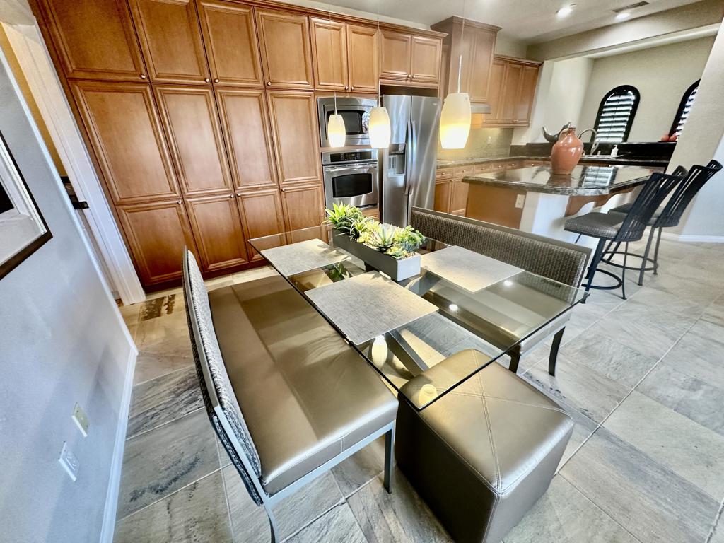 3244 Via Giorna Property Photo 8